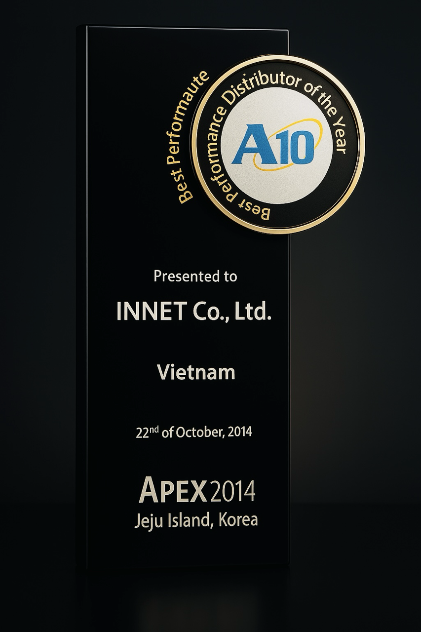 Award presentation to INNET by A10 Networks
